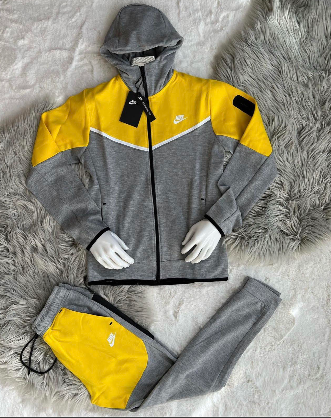 Chándal Nike Tech (Varios Colores)