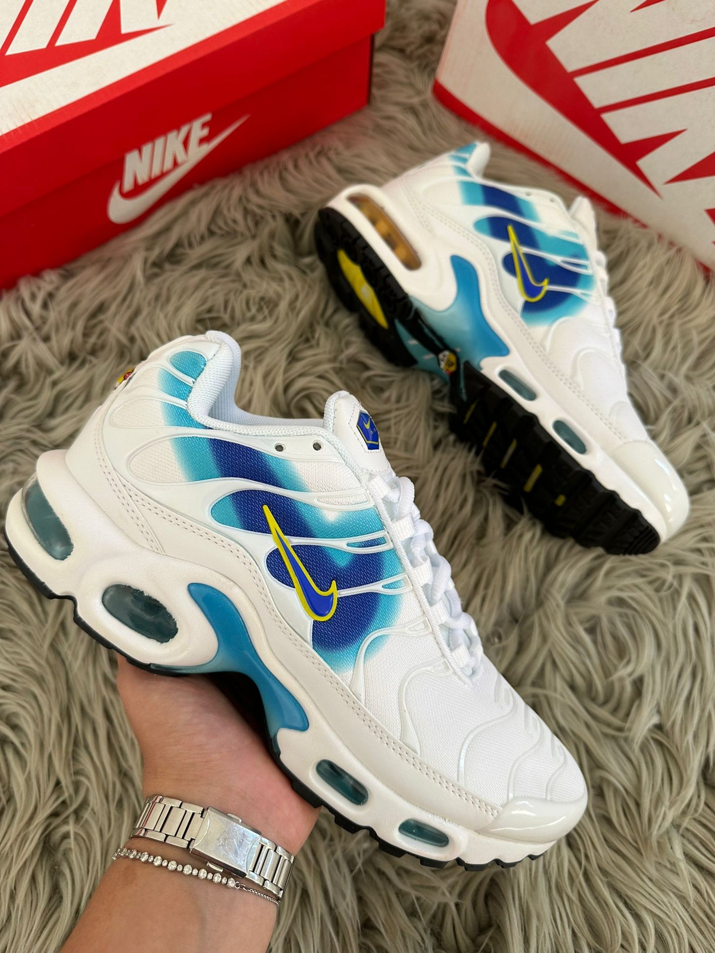 TN (Varios Colores)