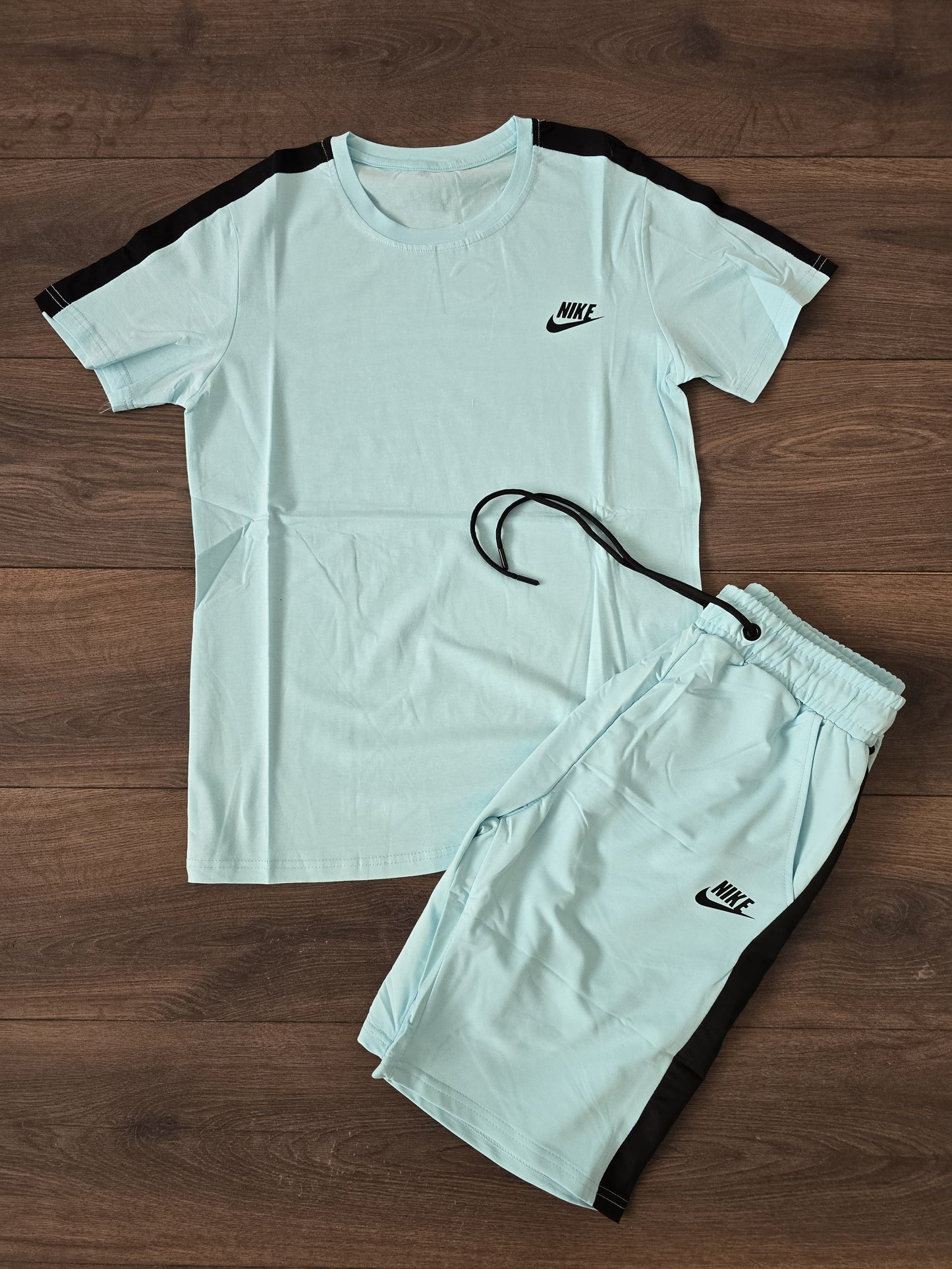 Conjuntos Cortos Nike verano