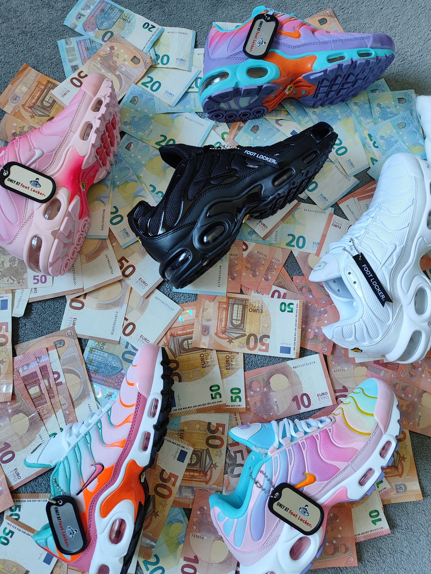 AIRMAX PLUS TN (Varios Colores)
