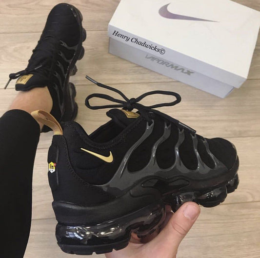 Vapormax Plus