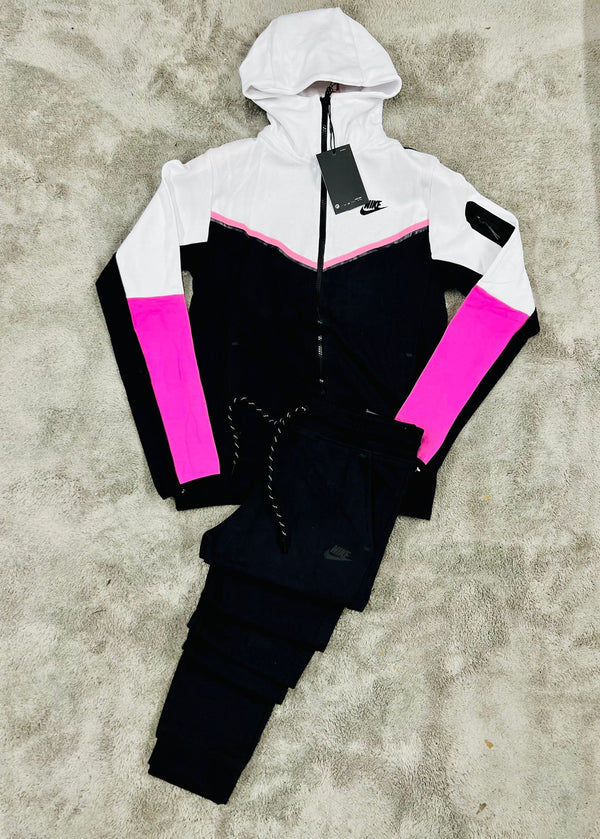 Chándal Nike Tech