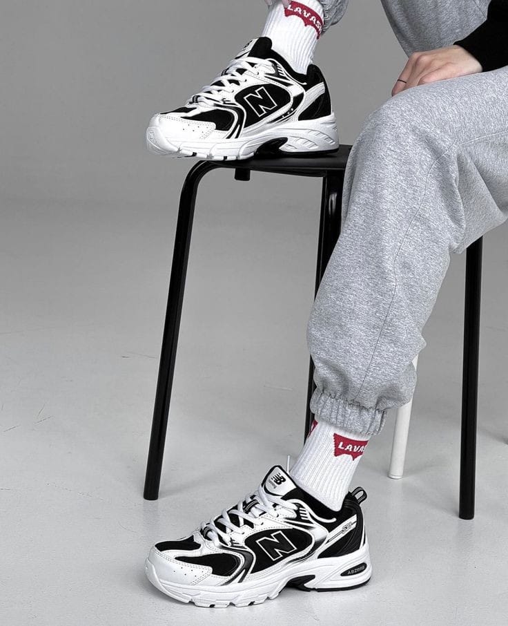 New Balance 530 negra