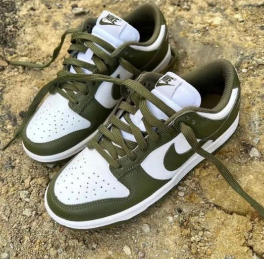 Nike Dunk Low